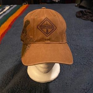 International wildlife. Dri duck traders hat with lab